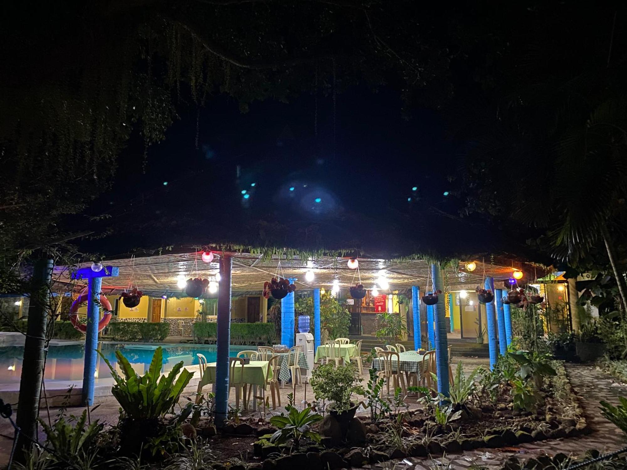 ממבג'או Camiguin Island Golden Sunset Beach Club מראה חיצוני תמונה