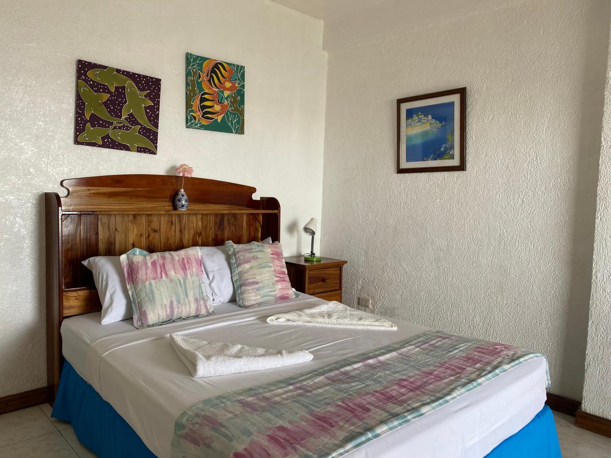 ממבג'או Camiguin Island Golden Sunset Beach Club מראה חיצוני תמונה