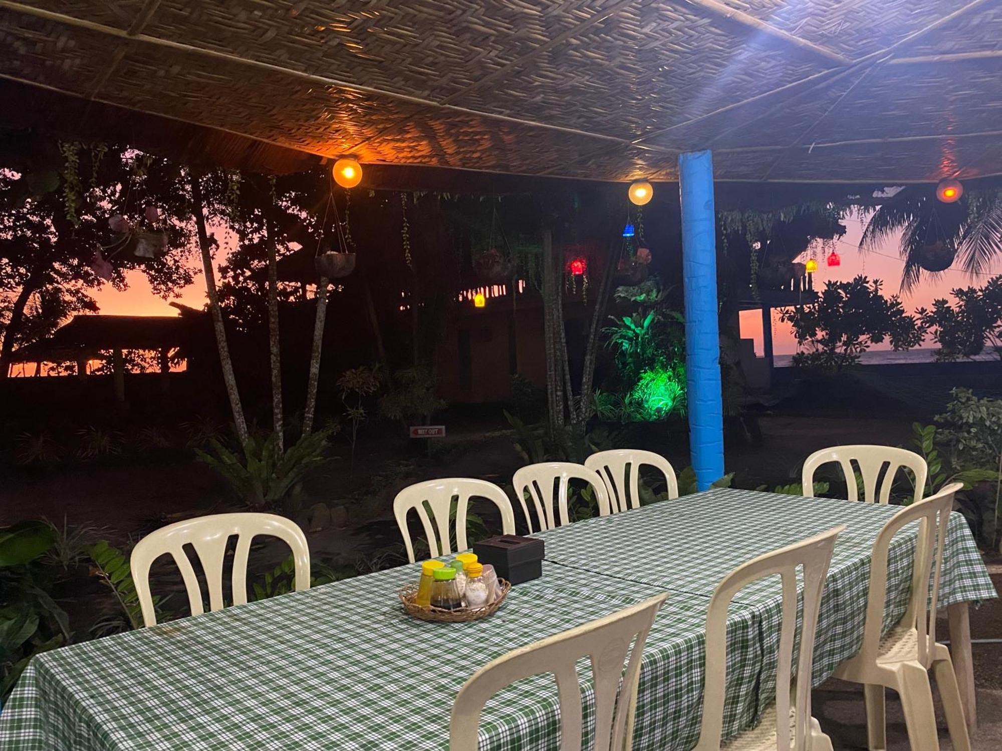 ממבג'או Camiguin Island Golden Sunset Beach Club מראה חיצוני תמונה