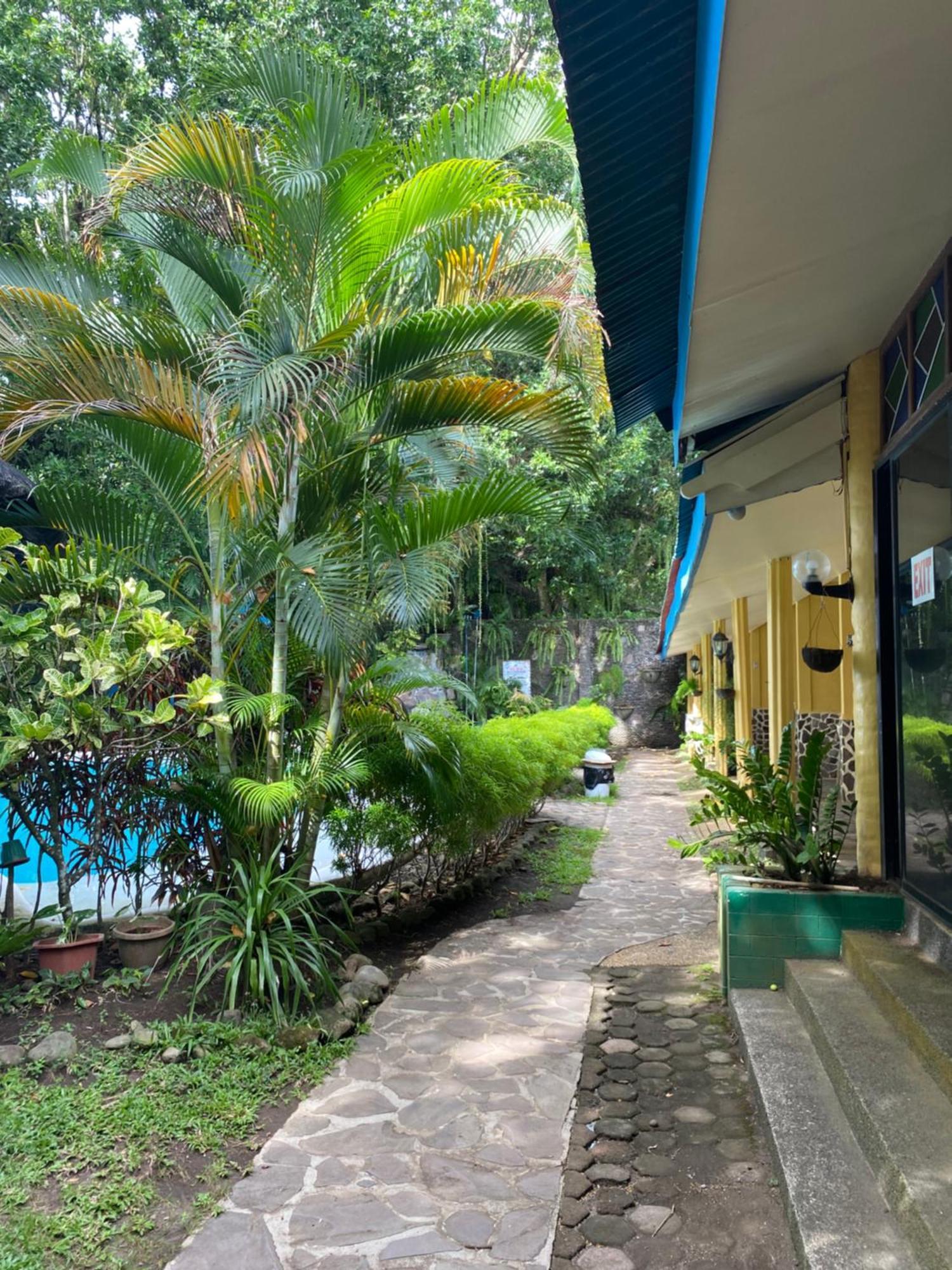 ממבג'או Camiguin Island Golden Sunset Beach Club מראה חיצוני תמונה